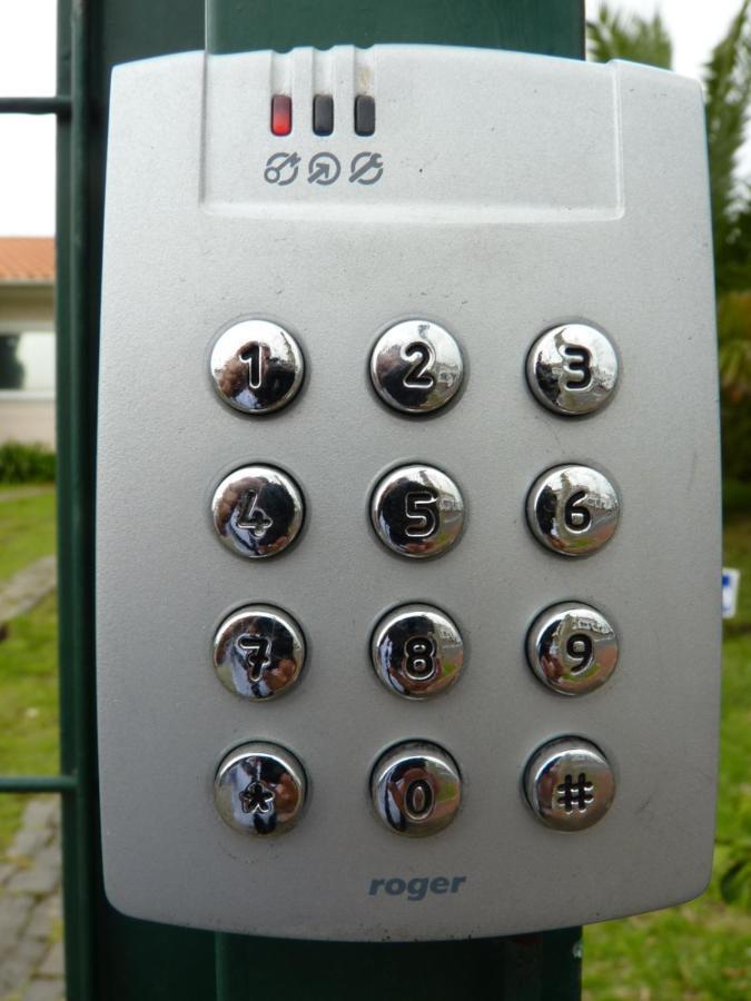 Azores Holidays House -B&B - Suites - Self Check-In Keyboard Ponta Delgada  Ngoại thất bức ảnh